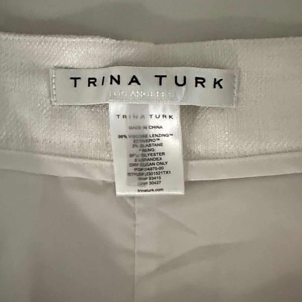 TRINA TURK
Ocotillo white Twill Shorts large - Picture 8 of 9
